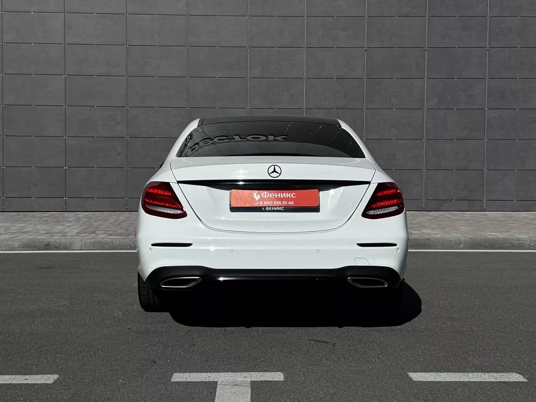 MERCEDES-BENZ E200, 2018