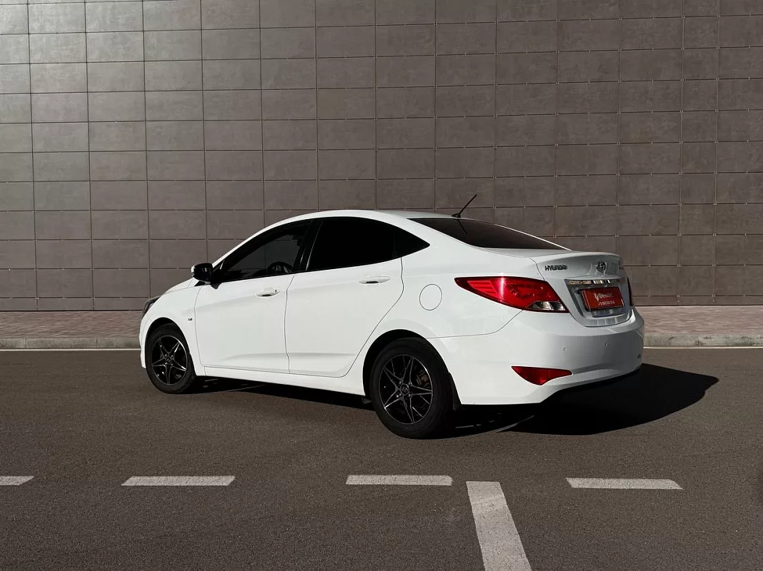 HYUNDAI Solaris, 2014