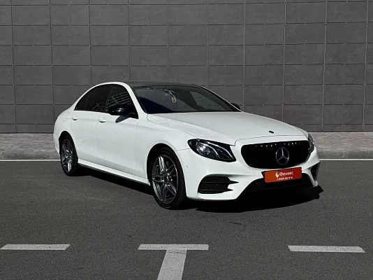 MERCEDES-BENZ