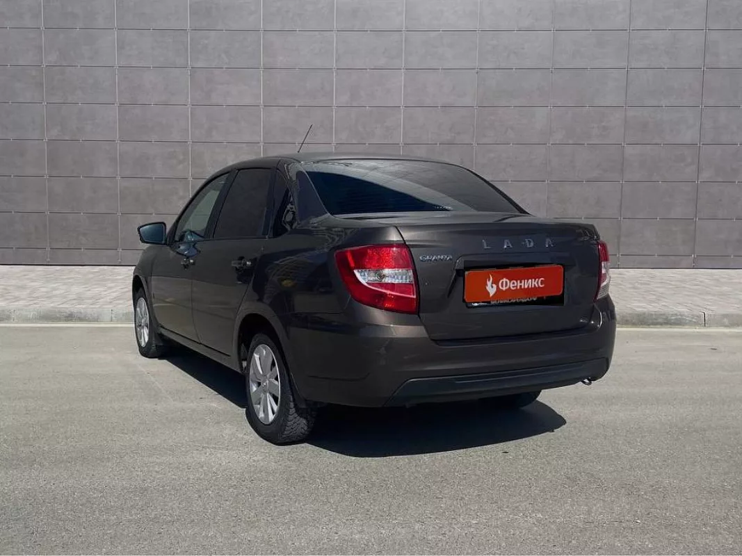 LADA Granta, 2022